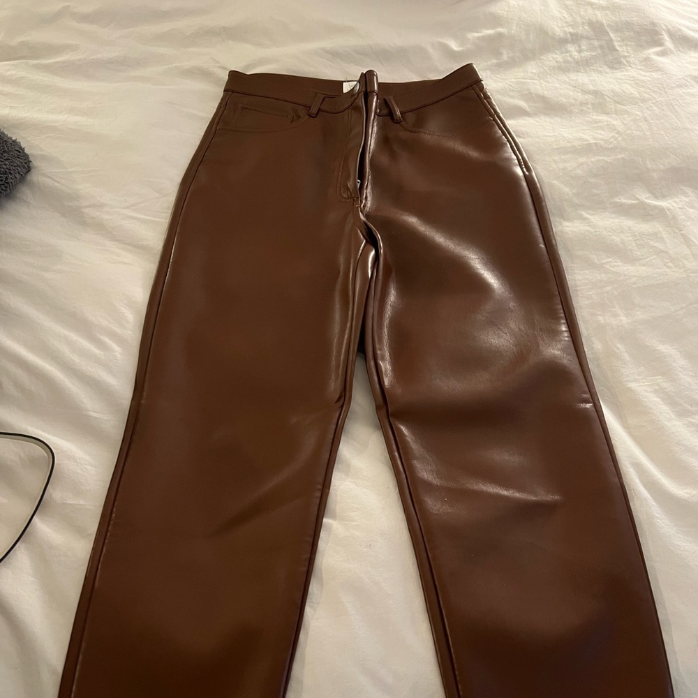 Aritzia Melina Pant - Picture 2 of 5